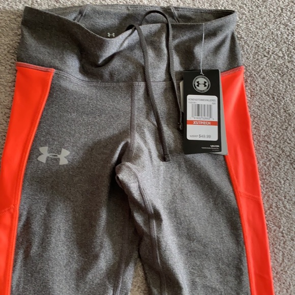 Brand NEW women’s Under Armour compression leggings - Picture 4 of 6